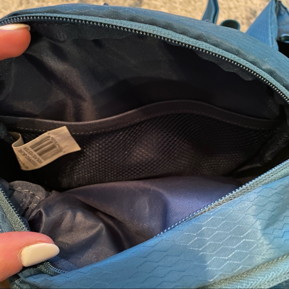 Outdoor Products Teal Waist Bag - Picture 12 of 14